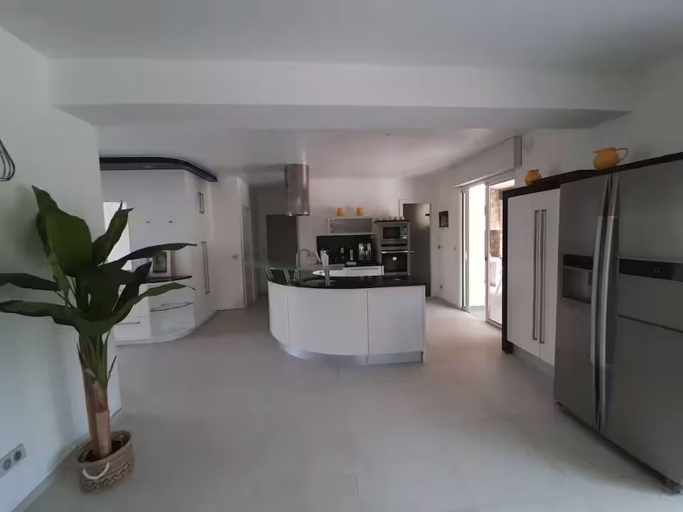 villa avec piscine privée – vue mer – presqu’île de giens, hyères (17)