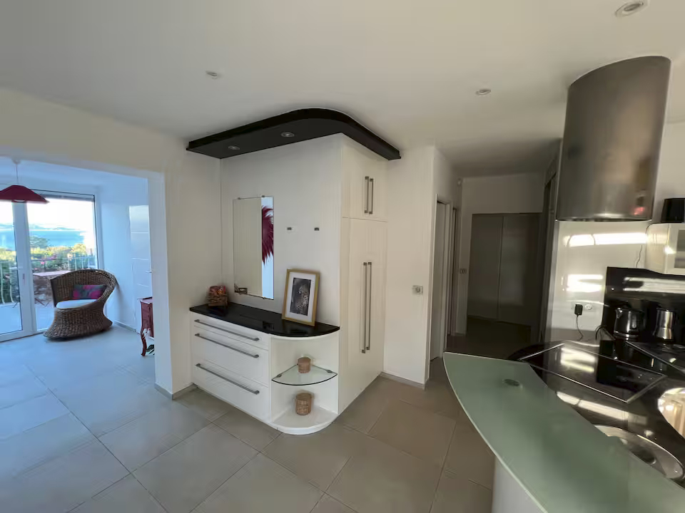 villa avec piscine privée – vue mer – presqu’île de giens, hyères (3)