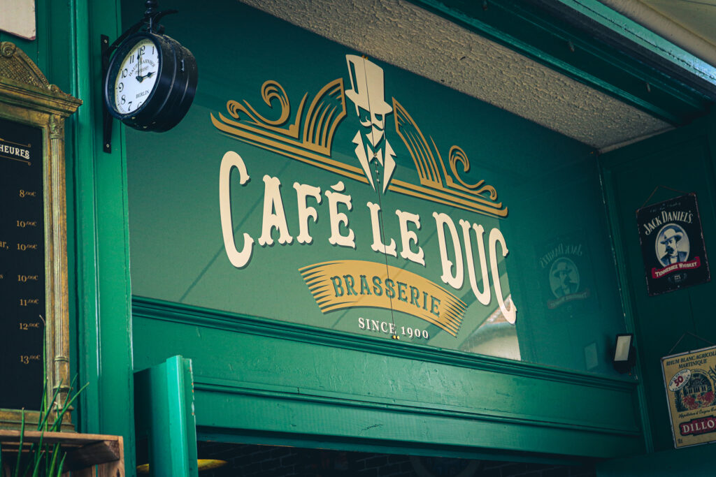 Café Le Duc : la brasserie incontournable